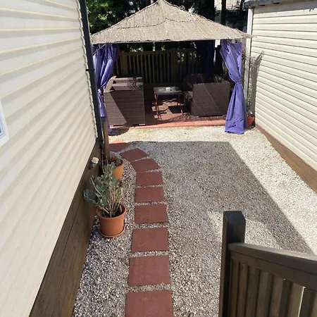 캠프장 Malaga Monte Parc 알하우린데라토레