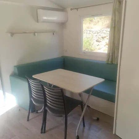 Kamp alanı Malaga Monte Parc 2*